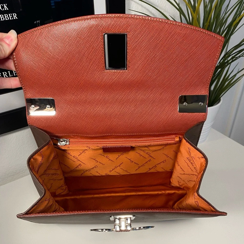 Rare Vintage Salvatore Ferragamo Double Gancini Large Saffiano Leather Bag - Picture 5 of 14